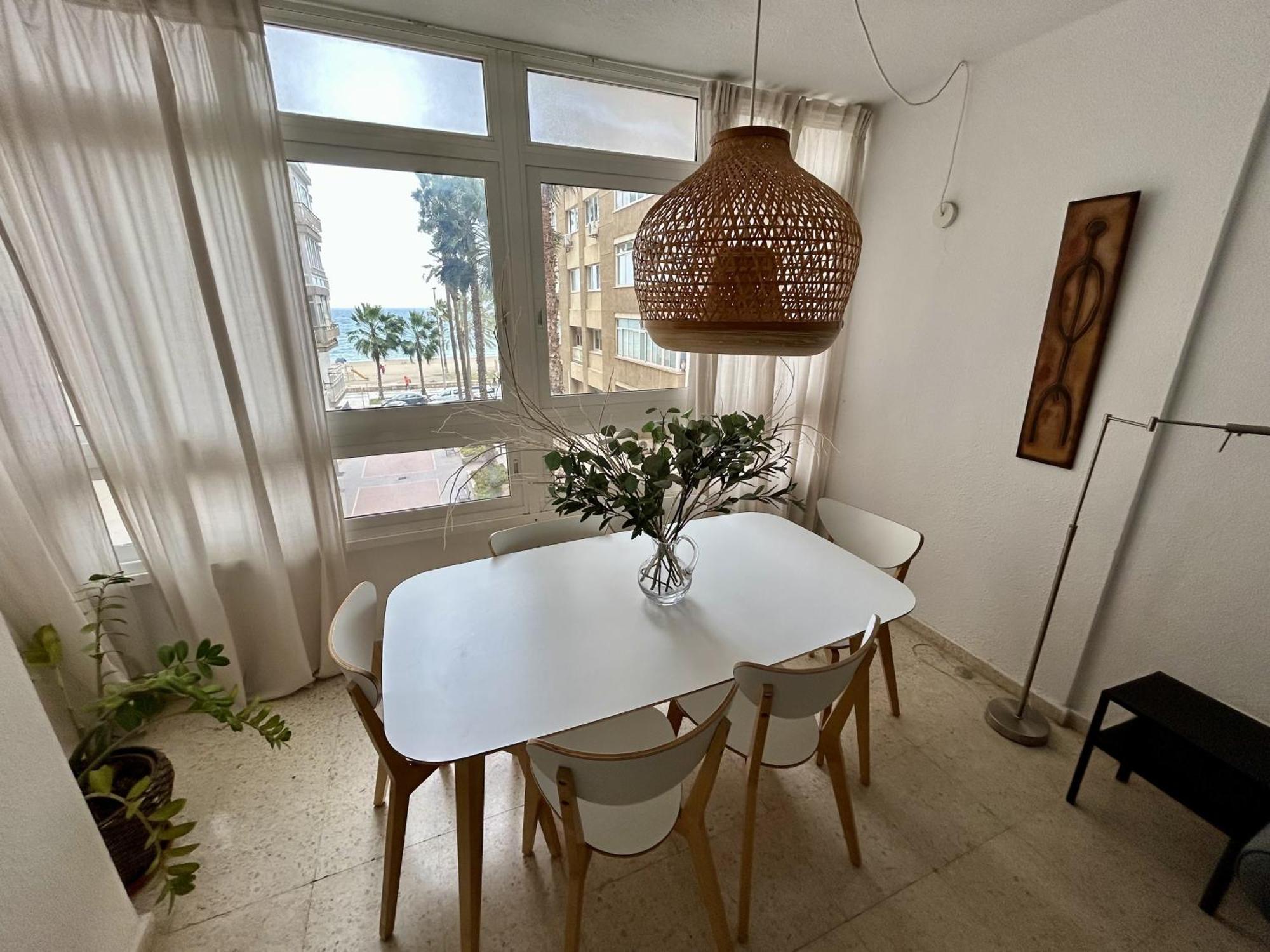 Malagueta Sol Y Playa Apartment Malaga Exterior photo